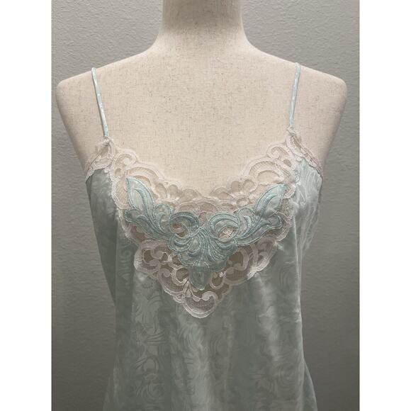 Vintage 1980's Val Mode Negligée Baby Blue with White Lace Vintage Size M - Picture 2 of 10